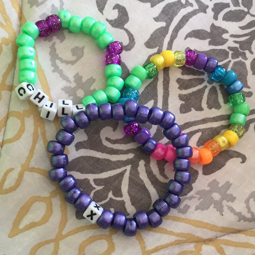 📕🧡Handmade three set of VSCO pony bead bracelets